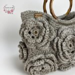 👜 Elegant Floral Crystal Bag - Image 4